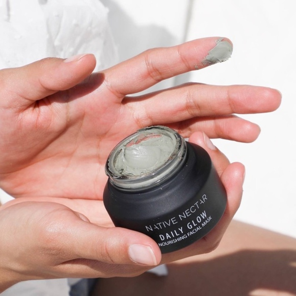 🆕 Daily Glow Nourishing Facial Mask